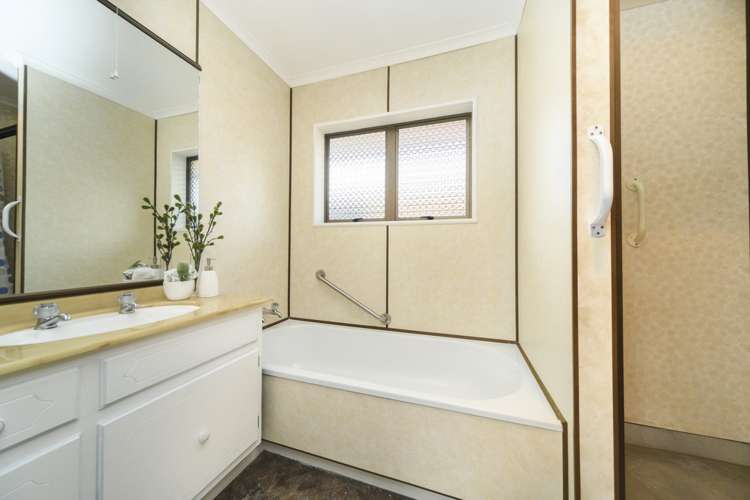 44 Pencarrow Street Highbury_16