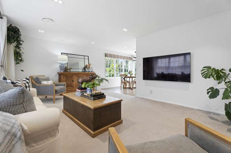 16 Beaconview Rise Farm Cove_11