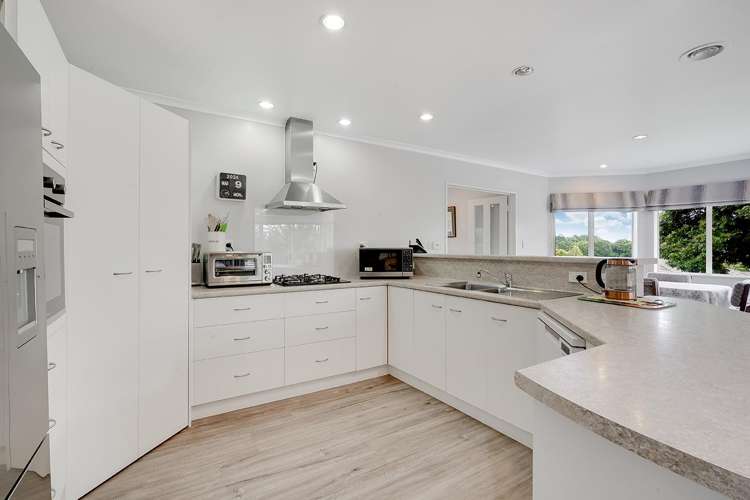 9 Aloma Way Glenview_2