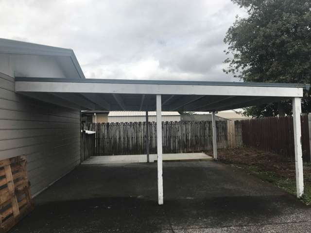 2/161 Old Wairoa Road Papakura_2