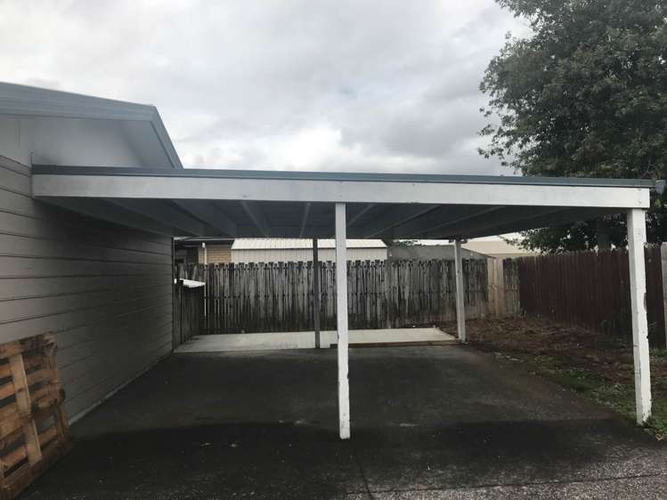 2/161 Old Wairoa Road Papakura_2