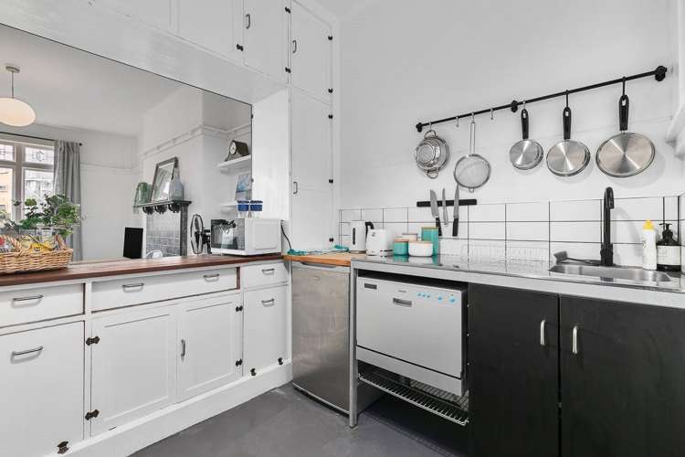 9/20 Poynton Terrace Auckland Central_6