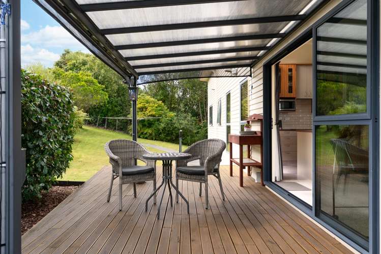 27 Lake Brunner Road Moana_22