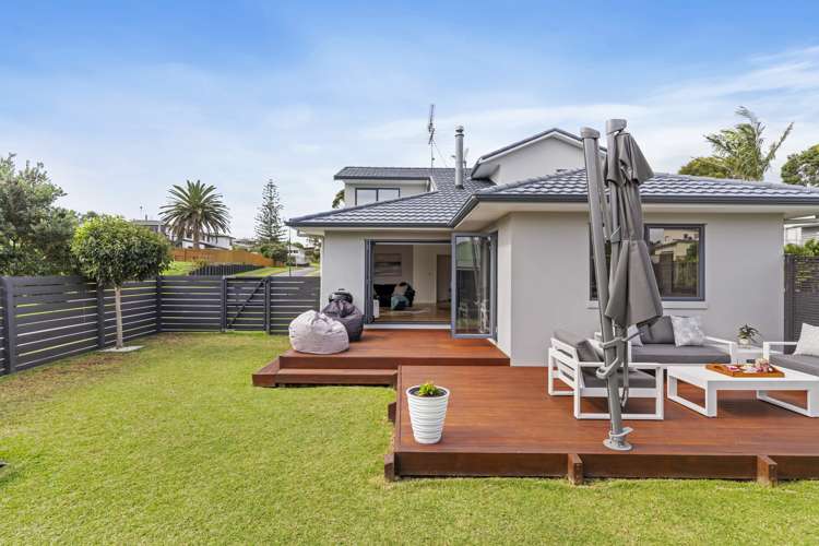 8 Toomer Place Beachlands_13