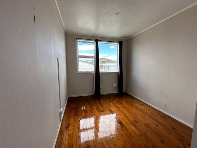 774 Whangaparaoa Road Manly_6