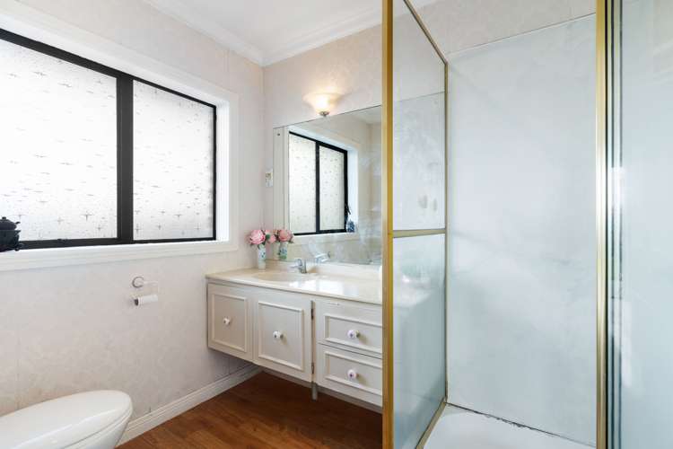 25 Olena Avenue Sunnyhills_9