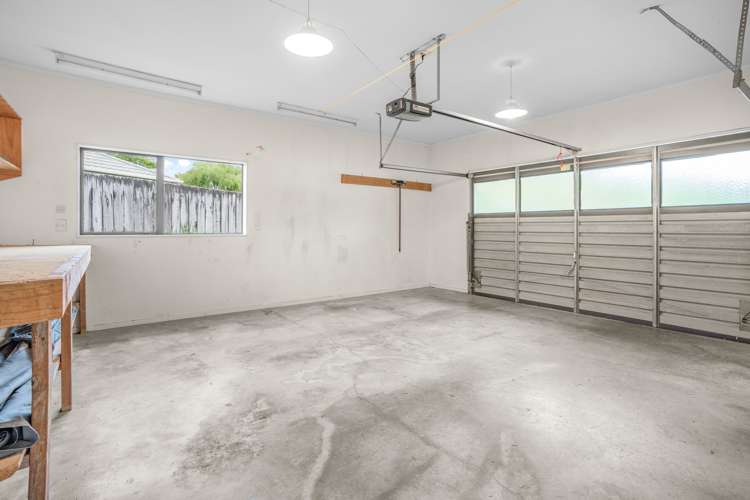 6 Donegal Grove Birchville_12