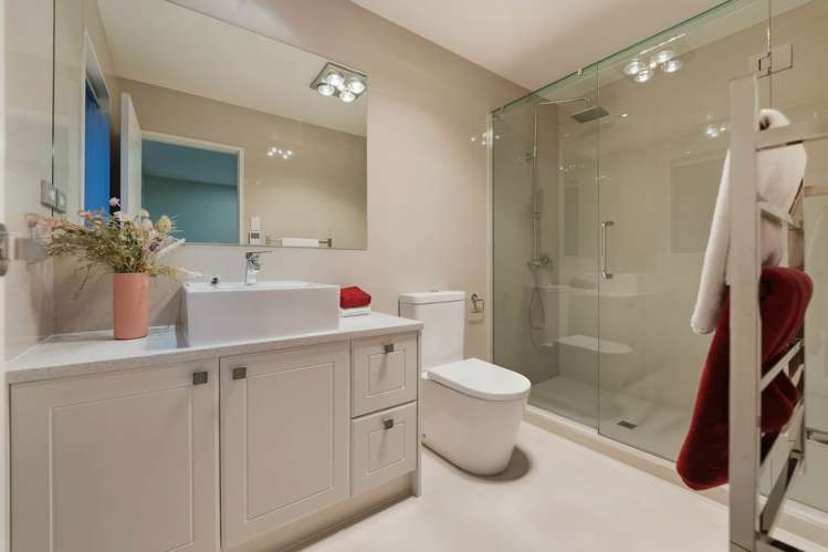 17 Peihinga Road Flat Bush_20