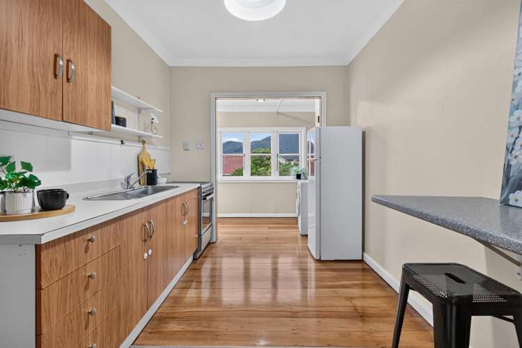 22A Ludlam Crescent Woburn_6