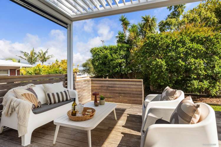 24 Heaphy Street Blockhouse Bay_9