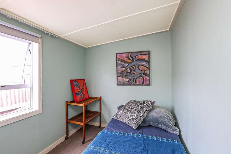 605 Willowpark Road North Hastings_11