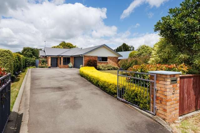 Double glazed family home