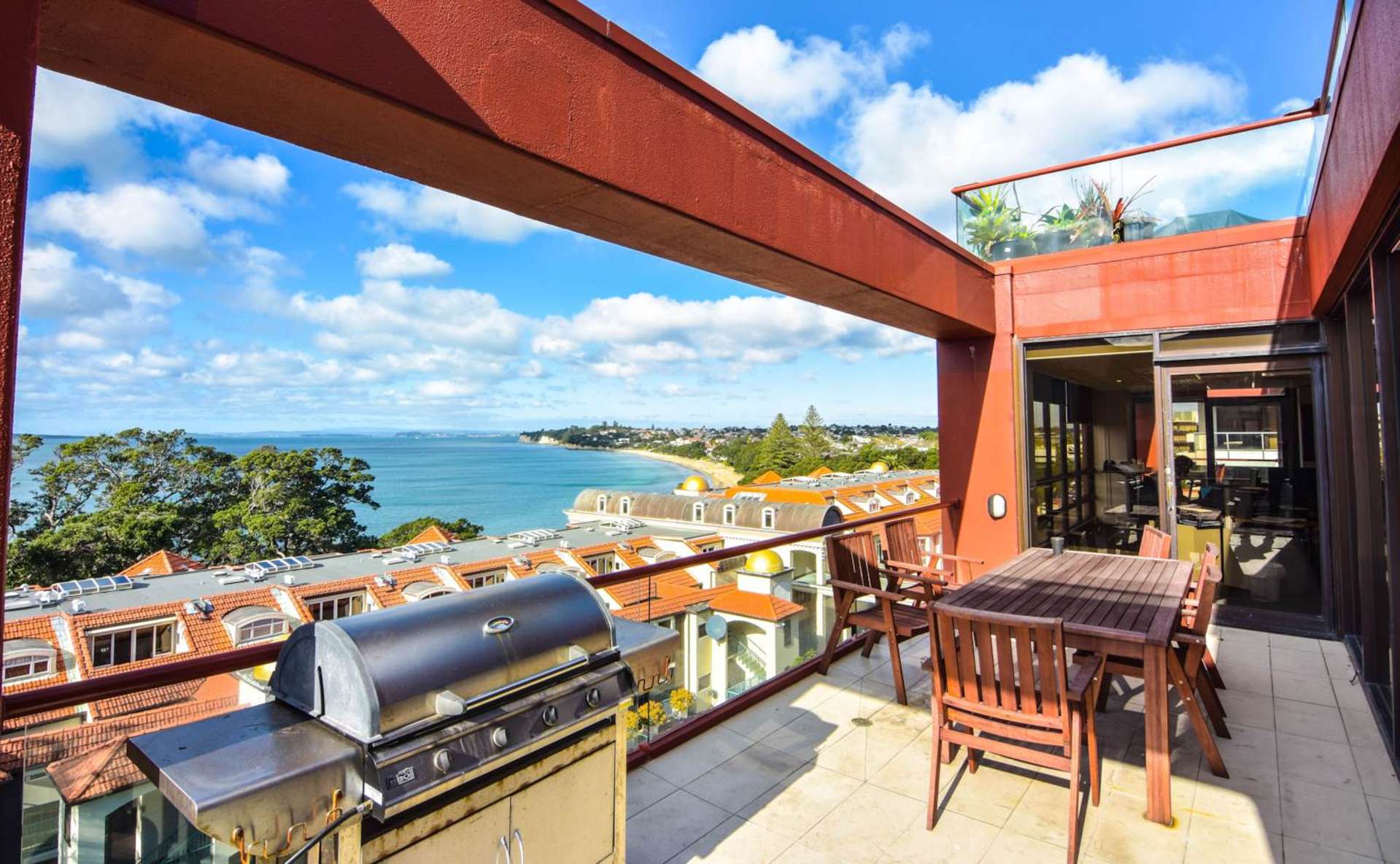 3/159 Hurstmere Road Takapuna_0