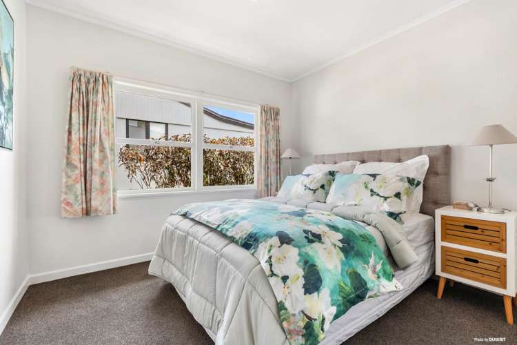 17 Russell Avenue Pukekohe_11