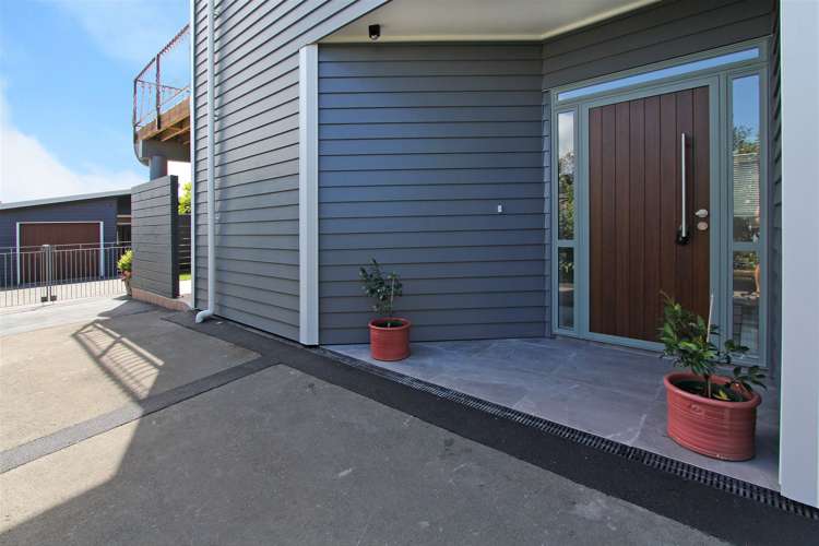 16 Park Avenue Titahi Bay_32