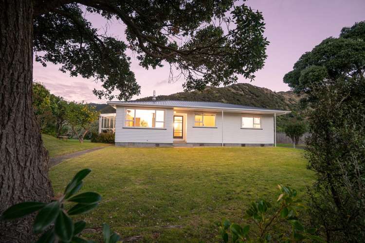 100 Tilley Road Paekakariki_21
