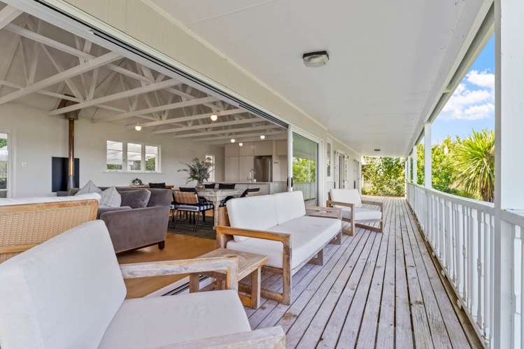 6 Young Street Mahurangi East_20