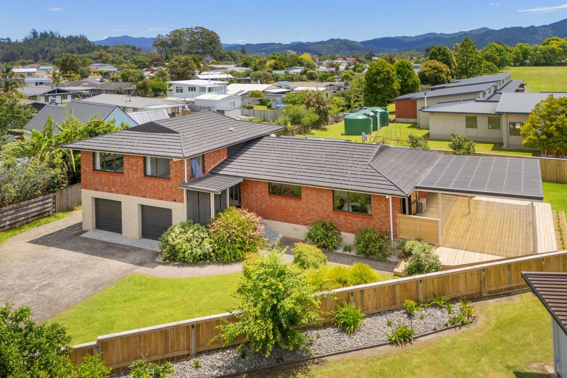 2 Hamilton Crescent Whitianga_0