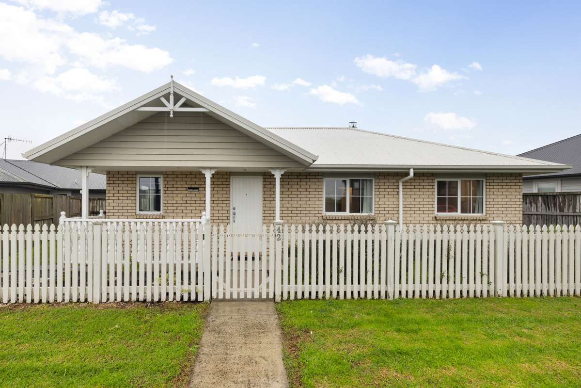 42 Queens Park Crescent_0