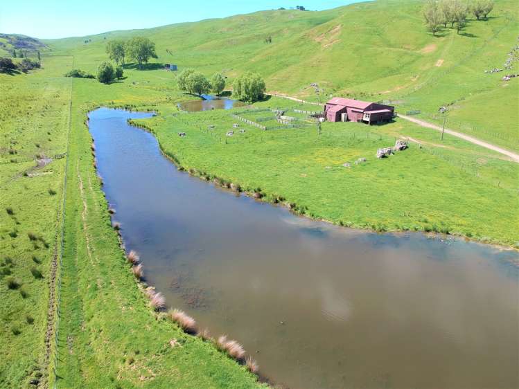 53 Jones Road Porangahau_14