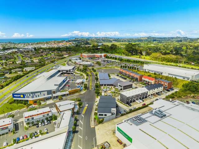 4F/20 Central Boulevard Silverdale_3