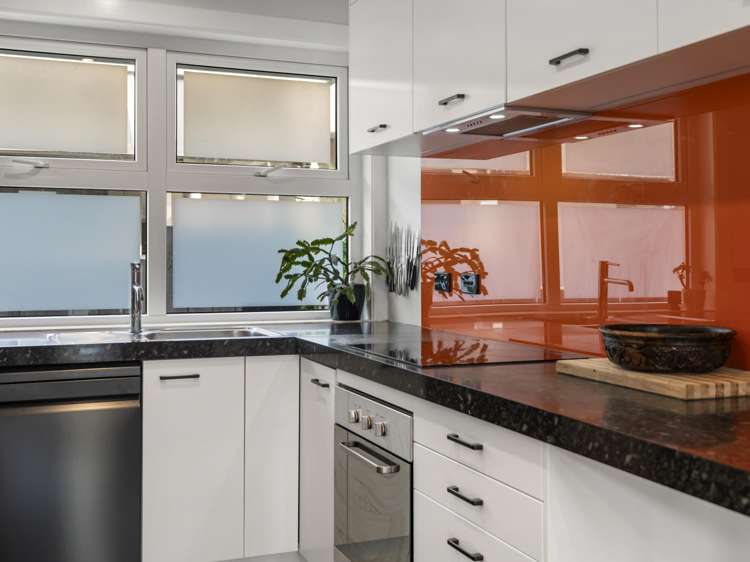 2/64 Allum Street Kohimarama_28