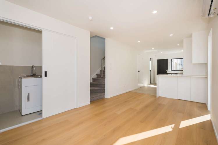 F/208 Archers Road Glenfield_5