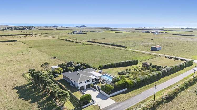 255 Kaihihi Road Okato_34