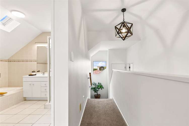 1/30 Lomond Street Takapuna_12