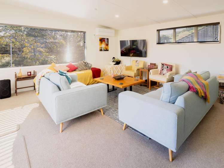 3 Ngaio Grove Robinsons Bay_9
