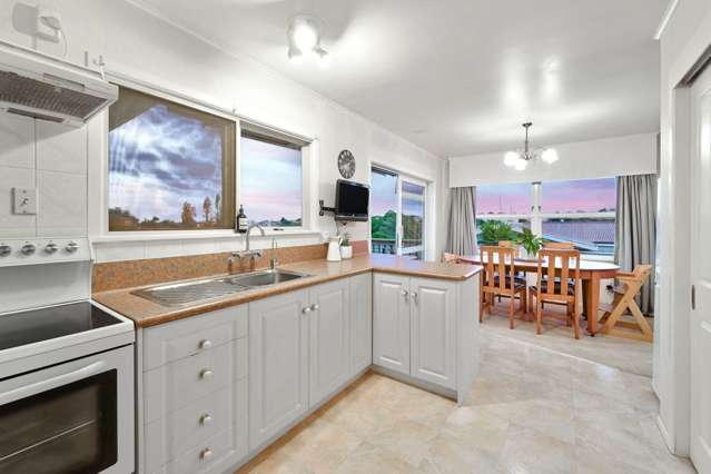 31 Meilland Place Glen Eden_4