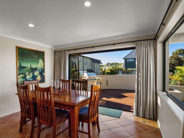 145 Oceanview Road Mt Maunganui_8