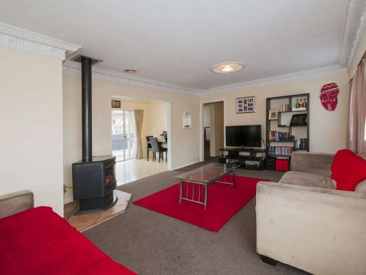 27 Westminster Road Wainuiomata_10