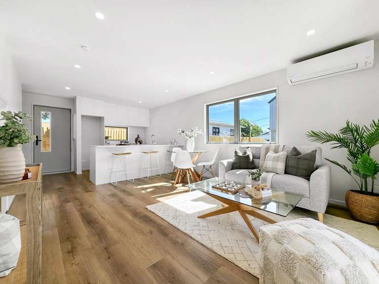 5/14 Clive Street Phillipstown_1