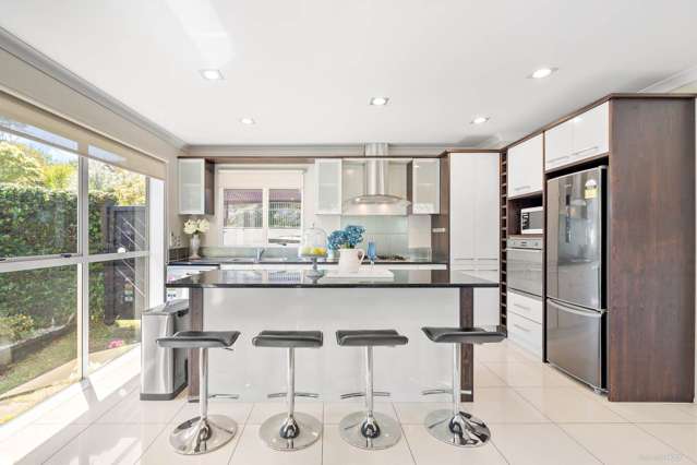 80 Coachman Drive Flat Bush_2