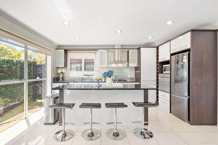 80 Coachman Drive Flat Bush_2