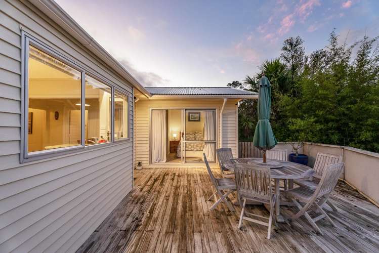 34 Konini Road Titirangi_17