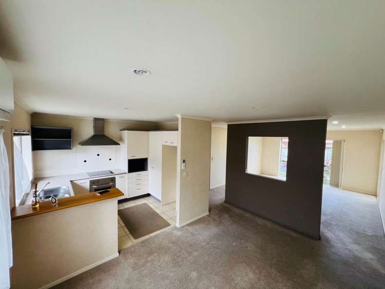 42 Rush Creek Drive Westgate_9