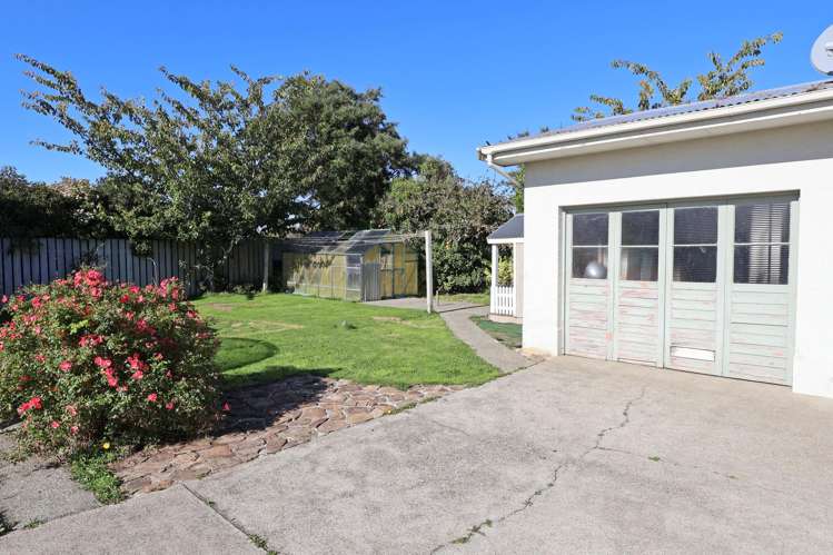 62 Anglem Street Hawthorndale_19