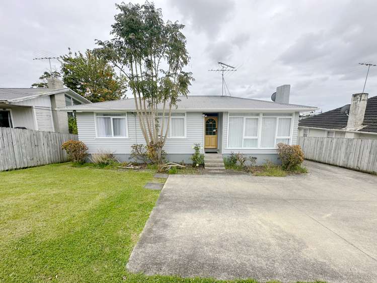 9 Raeben Avenue Hillcrest_13