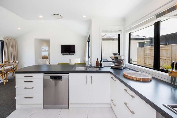 94 Rosalie Terrace Kelvin Grove_10