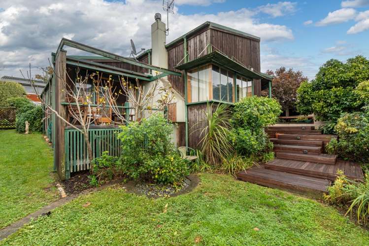 134 Lake Crescent Hamilton Lake_21