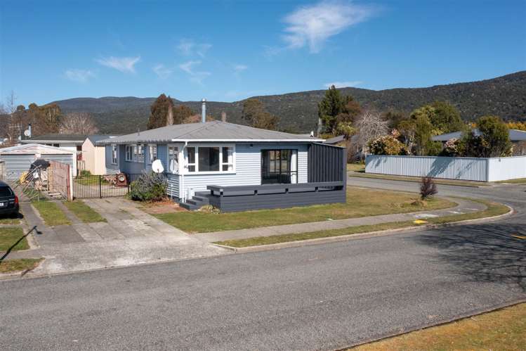 26 Mararoa Drive Manapouri_28