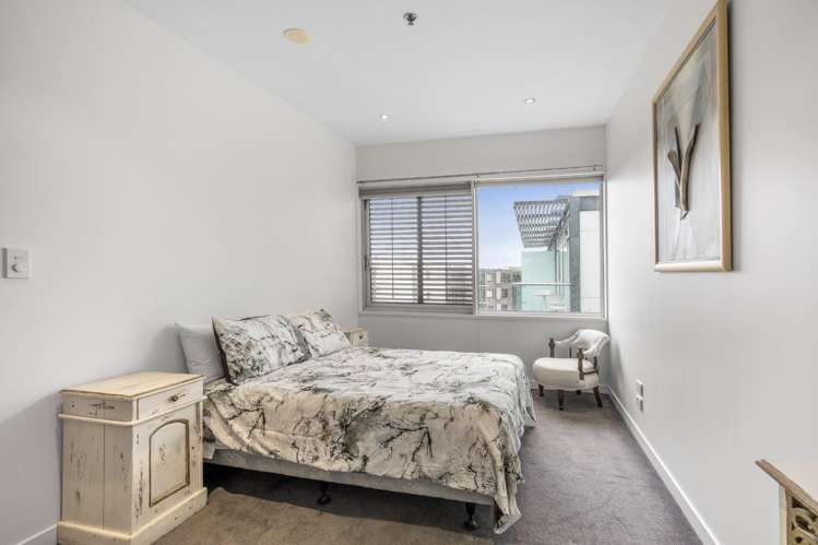 507/125 Customs Street West 10015_9