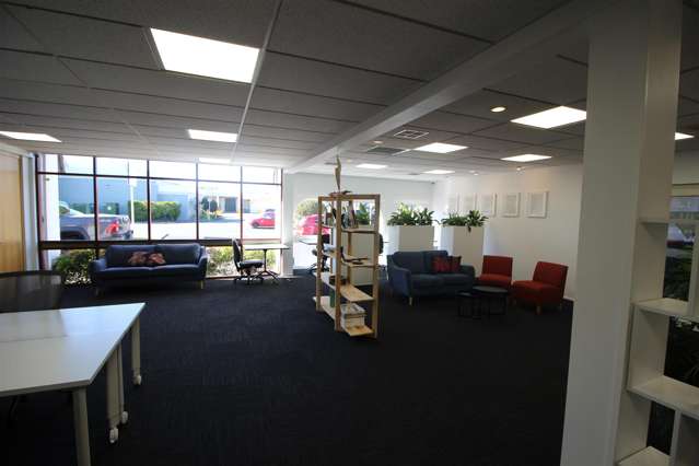 3049 Great North Road New Lynn_1