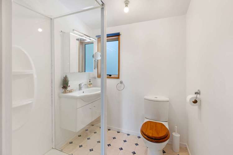 12 Kowhai Street Oxford_25