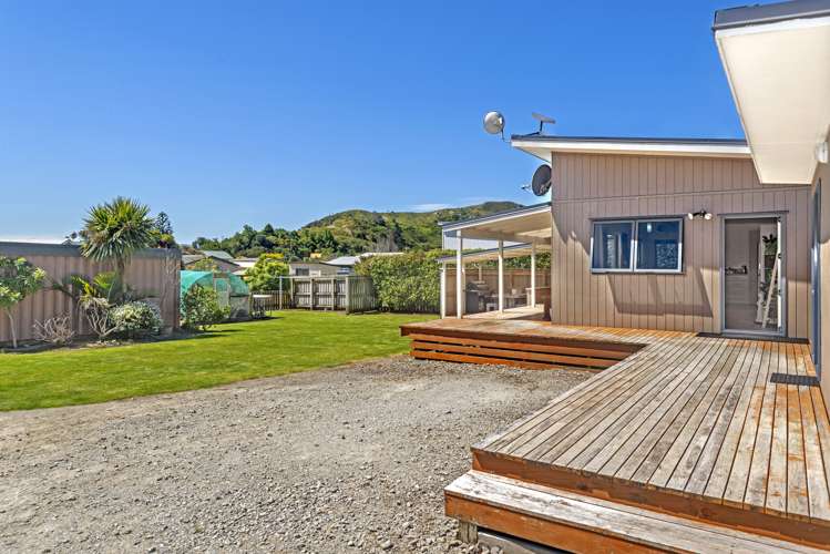 10 Puka Place Mahia_21