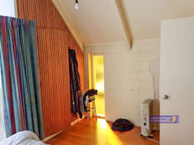 2/10 Sherborne Street Saint Albans_9