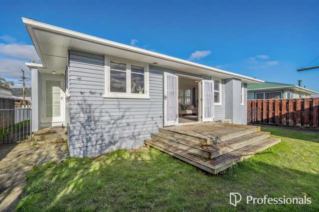 AVALON, 3 BEDROOMS, BIG GARAGE