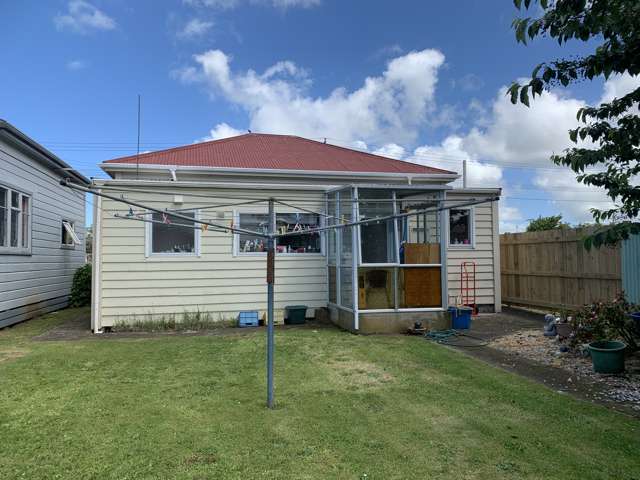 78 Disraeli Street Hawera_4